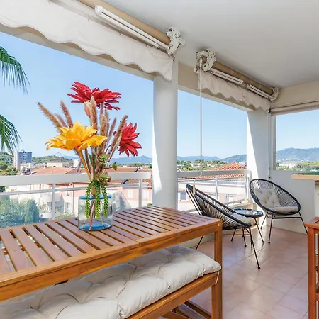 Appartement Grand Balcon Sud Avec Piscine Proche Cannes *